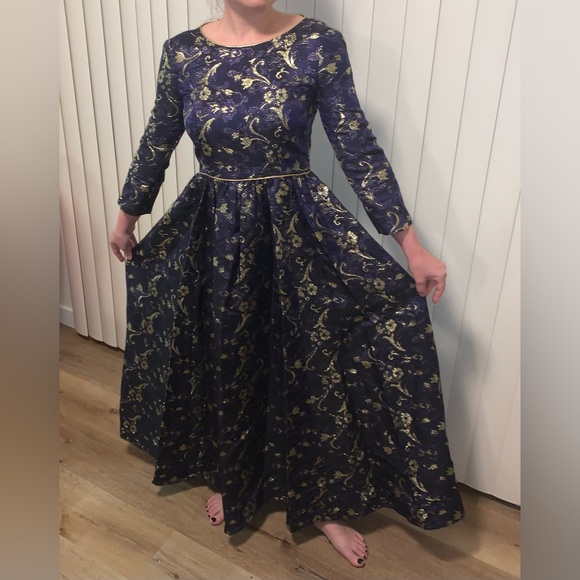 Vintage Dresses & Skirts - VTG Midnight blue gold lace fairytale princess dress formal gown sz small M 28”W